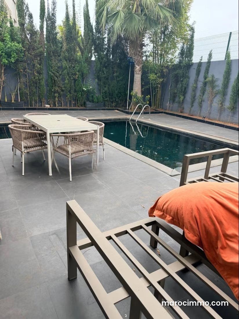 Villa with swimming pool in Aïn Diab, Casablanca — Casablanca