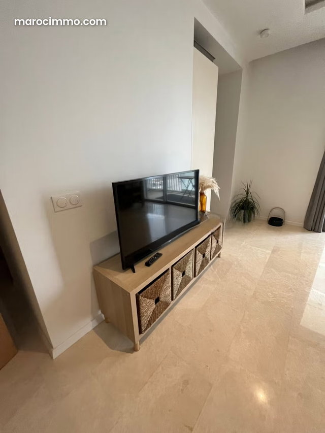 Appartement magnifique à louer à Casablanca Finance City. 1 Salon. Unité de stockage — 4