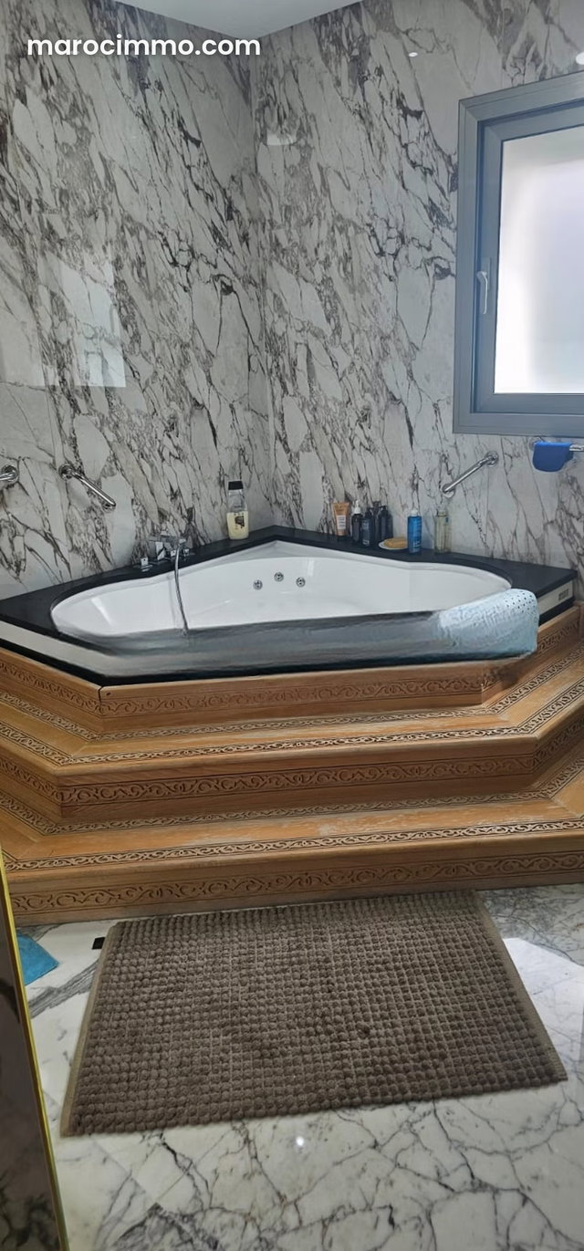Villa Luxe à Vendre – Ville Verte — 3