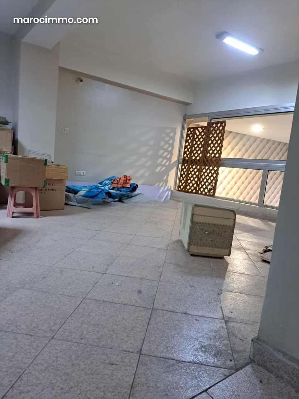 À louer – Magasin à Val Fleuri