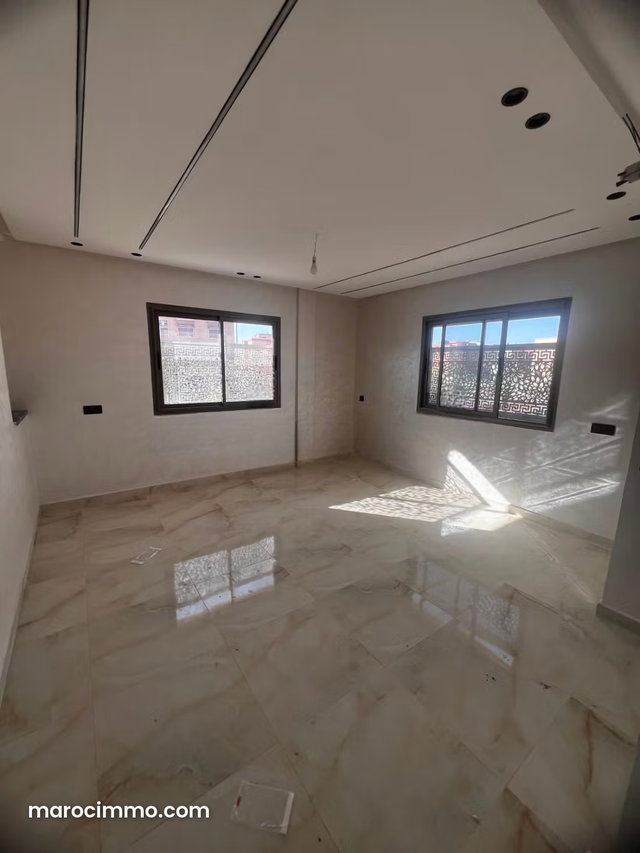 Maison commerciale à vendre à Tamansort Marrakech — 2