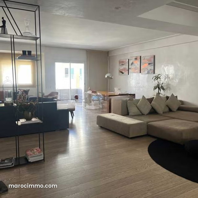 Appartement à Vendre de 233.0 m² à Casablanca, Racine — 4