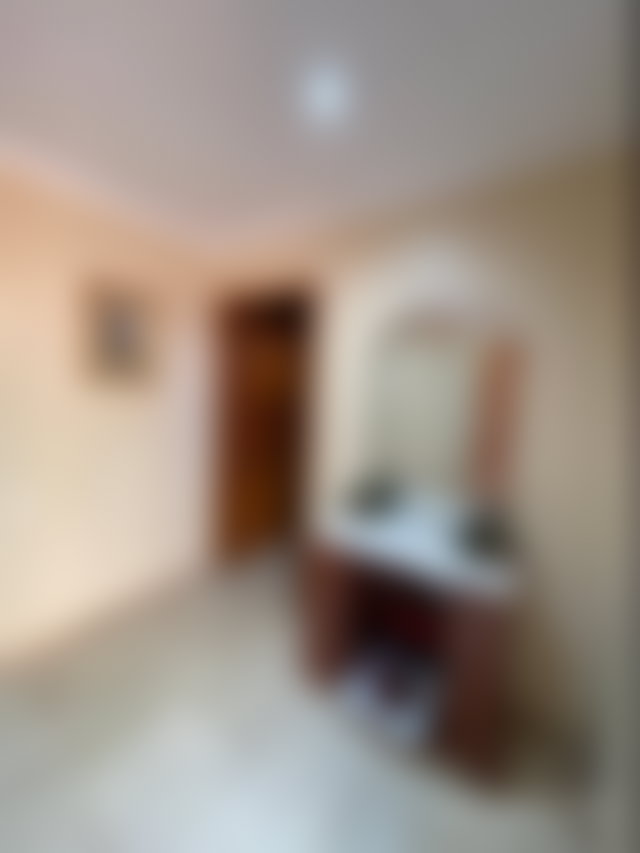 مساحة رحبة لتصميم فيلا أحلامك بحي تارﭬة مراكش — 4