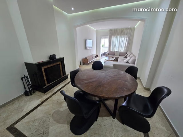 Bel appartement à vendre à Bourgogne Est. Surface totale 141 m² — 2