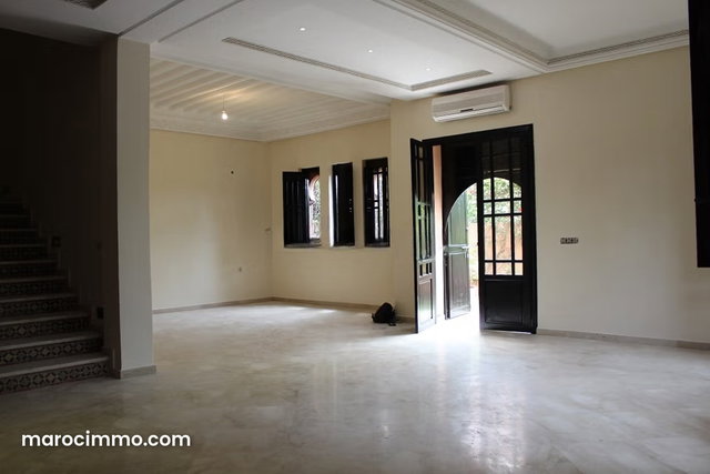 Villa vide a Louer dans quartier Masmoudi — 4