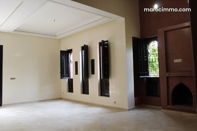 Villa vide a Louer dans quartier Masmoudi — 5