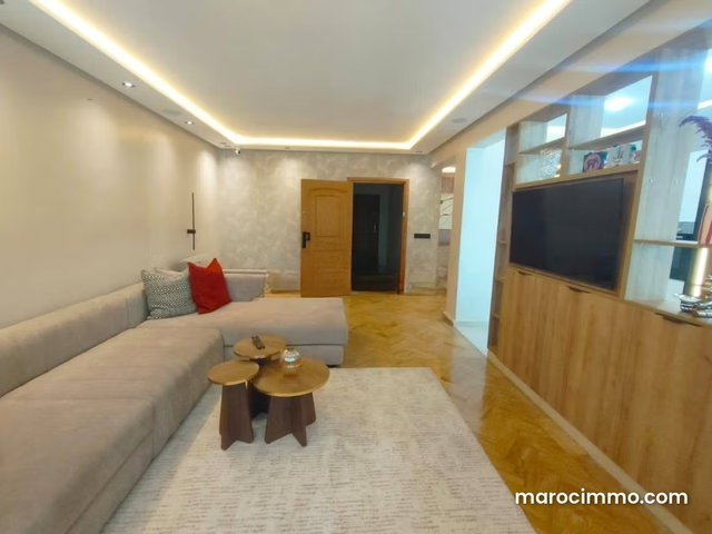 Furnished 100m² Apartment in Racine — 3