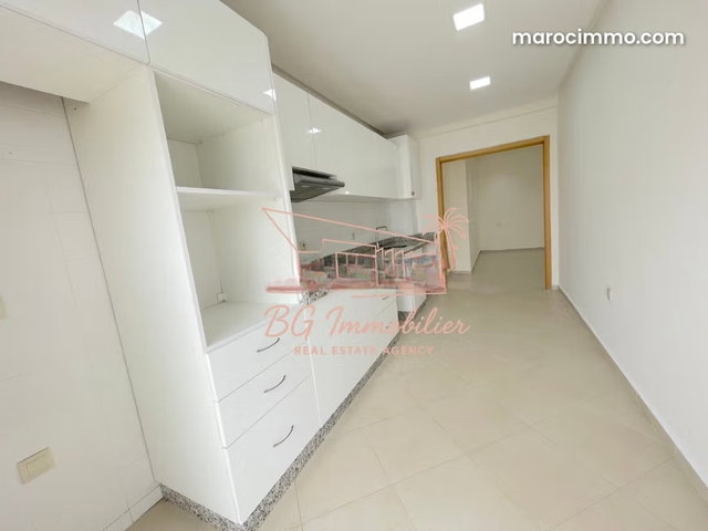 Spacieux appartement neuf, 2 ch, jolie prestation — 3