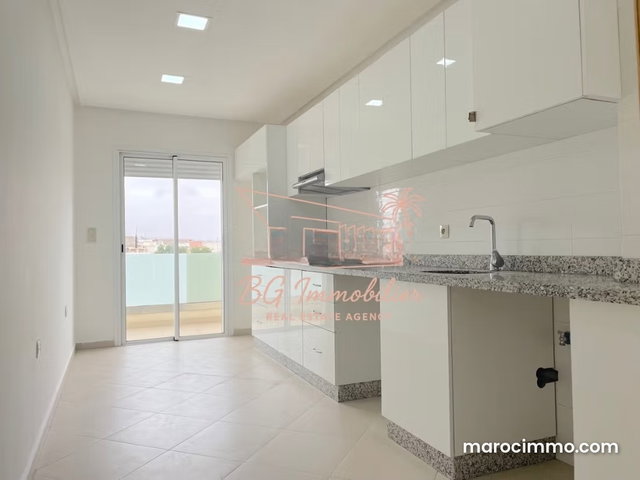 Spacieux appartement neuf, 2 ch, jolie prestation — 4