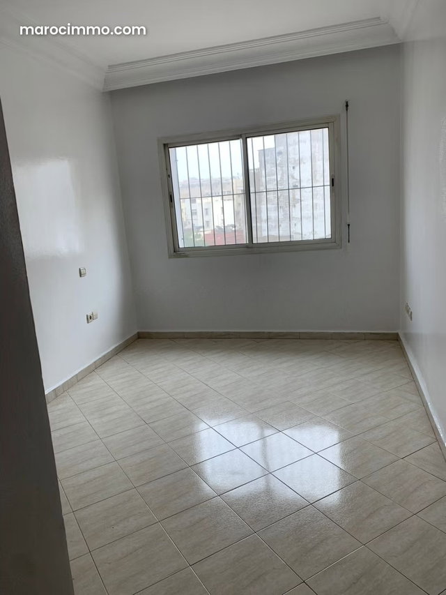 Superbe appartement à louer à Hay Palestine. 1 Pièce. Cuisine entièrement équipée — 2