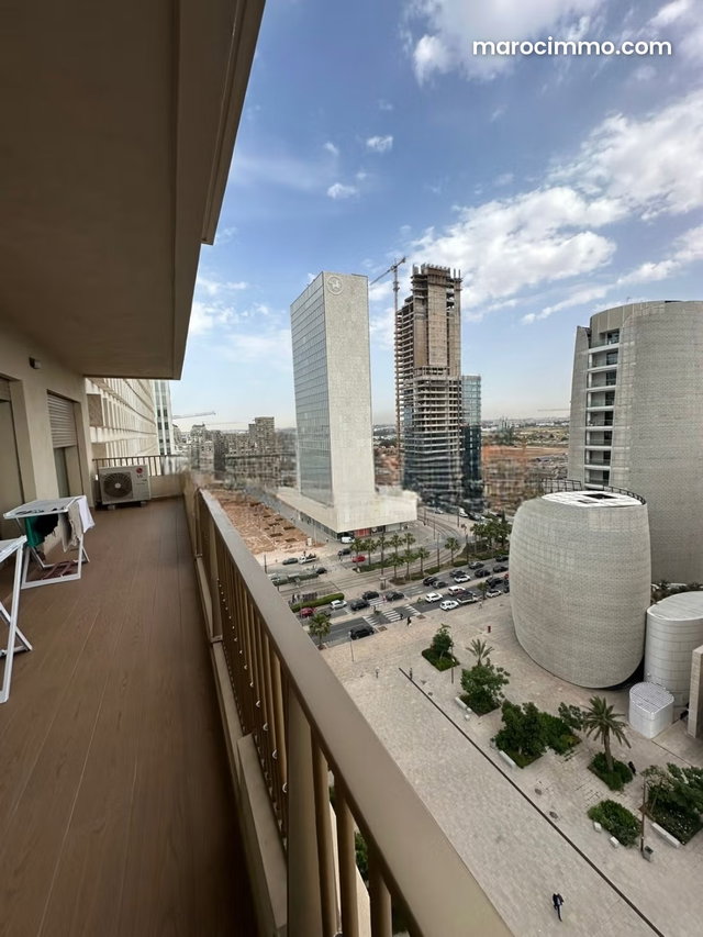 Superbe appartement meublé à louer à CFC — 2