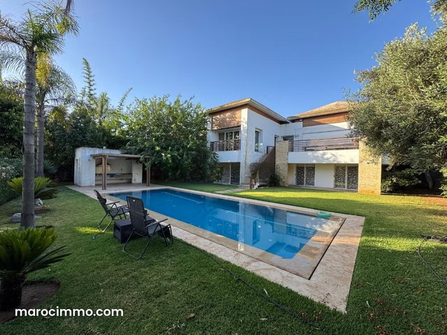 À louer –Superbe villa meublée à CGI Ville Verte — 2