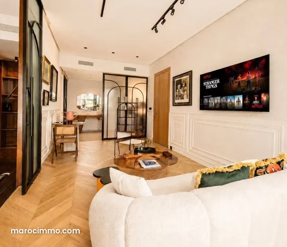 Apartment to Renovate with Sea Views in Aïn Diab, Casablanca — Casablanca