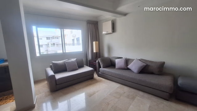 Très bel appartement en location à Franceville. 1 Pièce. Avec garage et ascenseur — 3