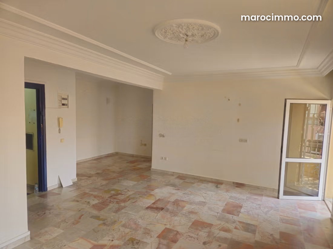 Bright Office for Rent in Gueliz, Marrakech, with Terrace — Marrakesh