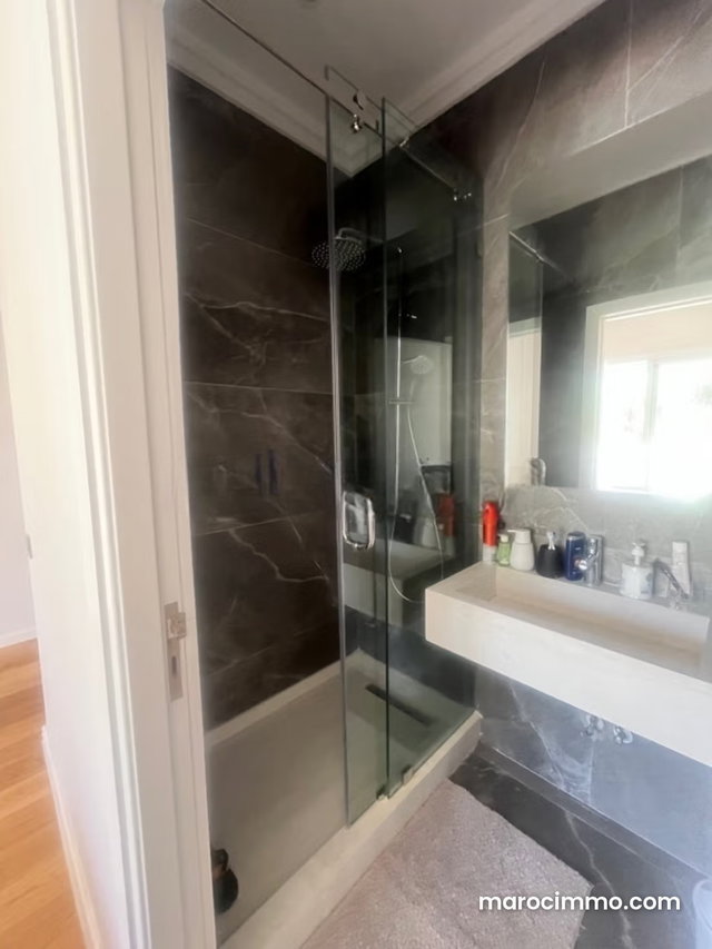 Villa meublée t5 de 600m² – 4 chambres — 3