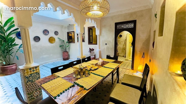 Riad clé en main en activité 4/5 ch avec piscine – médina — 3