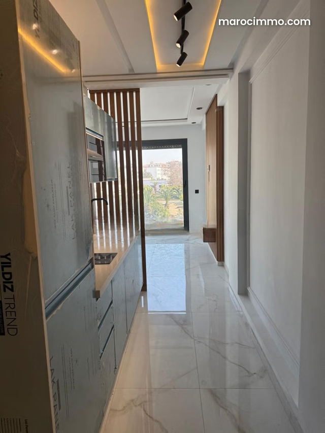 Studio vide à louer au quartier Les Hôpitaux — Casablanca
