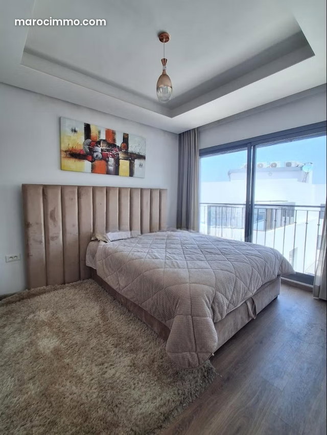 Bel appartement en location à Oasis. Surface de 48 m². Bien meublé — 4