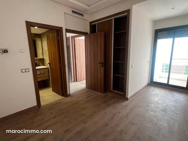 Apartment for Rent in Ferme Bretonne Hay Arraha. 1 Room. Garden and Elevator — 5