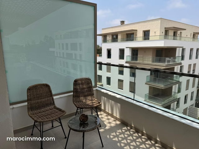 Appartement Meublé de Standing à Louer – E — 4