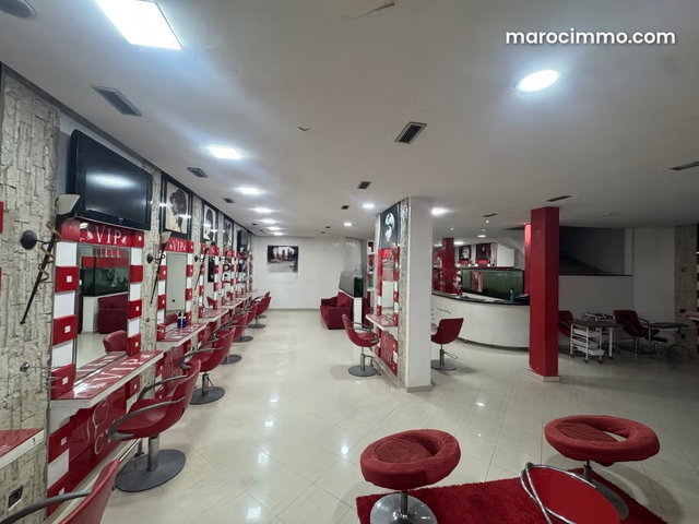 Local commercial 400 métre sur quartier boulevard pasteur avec 2 niveau et semi — 3