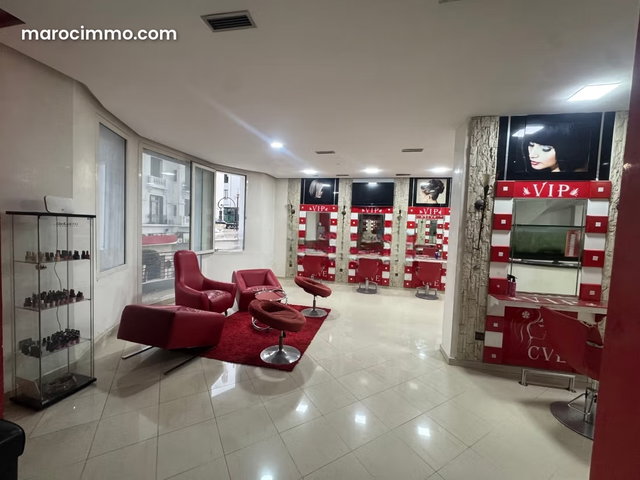 Local commercial 400 métre sur quartier boulevard pasteur avec 2 niveau et semi — 2