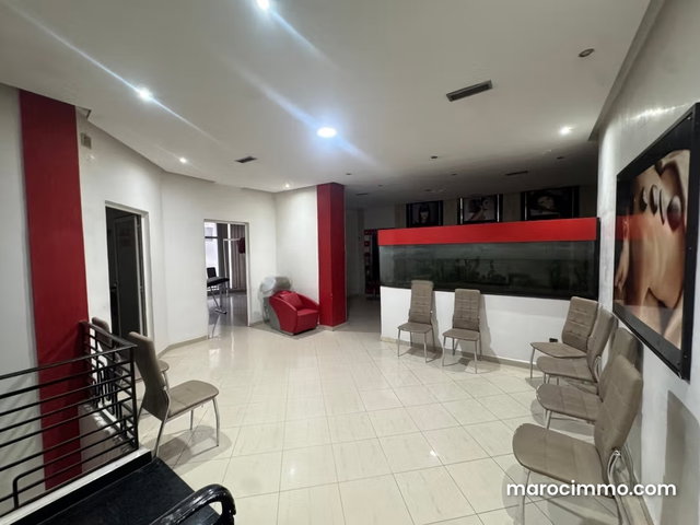 Local commercial 400 métre sur quartier boulevard pasteur avec 2 niveau et semi — 5