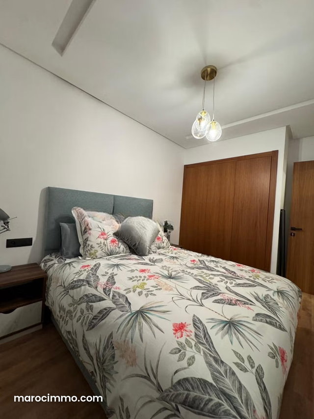 À louer – Superbe studio neuf jamais habité au CFC — 5