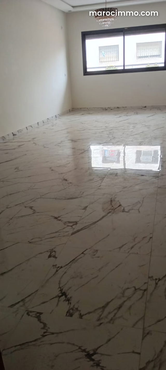 Vente d’un superbe appartement sur wifak temara — Temara