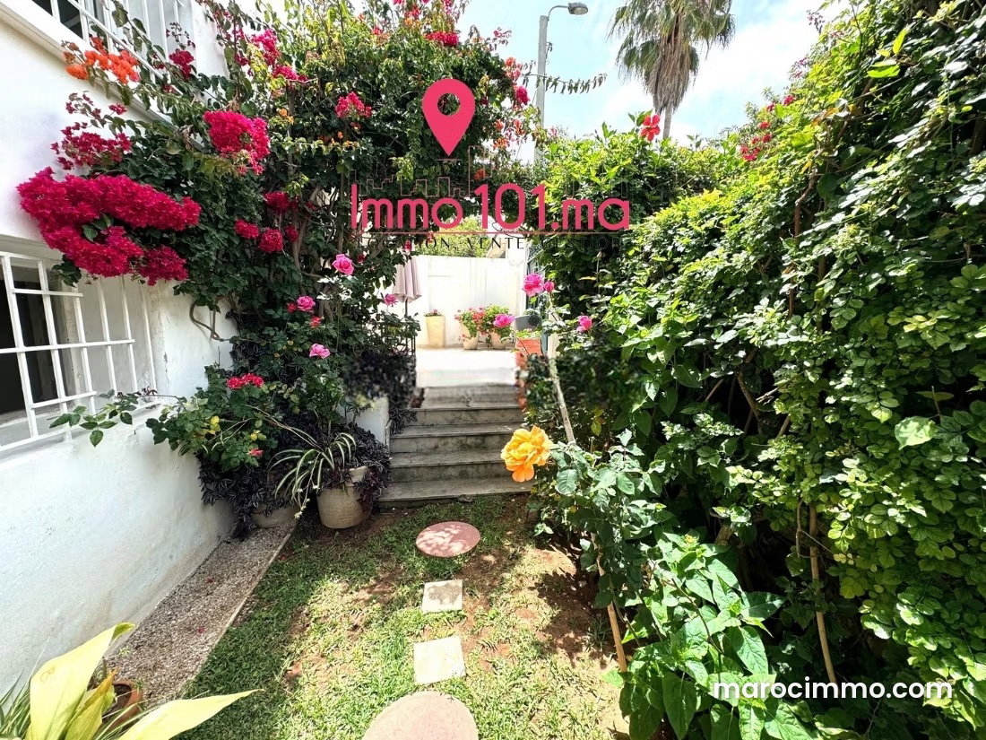 200 m² Villa for Rent in Hassan, Rabat, 3 Bedrooms, Garden and Garage — Rabat