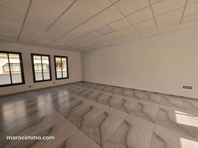 Office Building for Rent in Entirety, City Center — Casablanca
