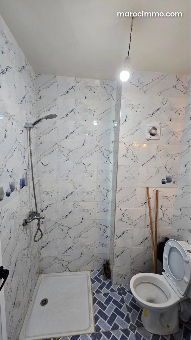 Bel appartement en location à M'Diq. 2 pièces. Meublé — 3