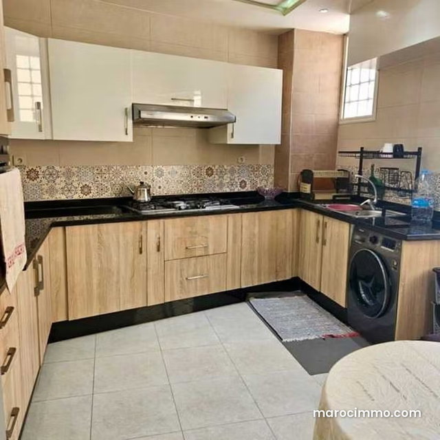 Appartement à Vendre de 169.0 m² à Casablanca, Belvedere Roches Noires — 4