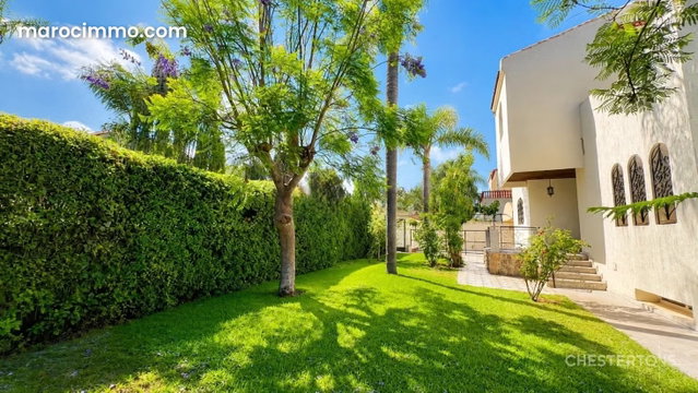 Villa with High Potential for Sale in Hay Riad, Ideal for Residential or Professional Use — 2