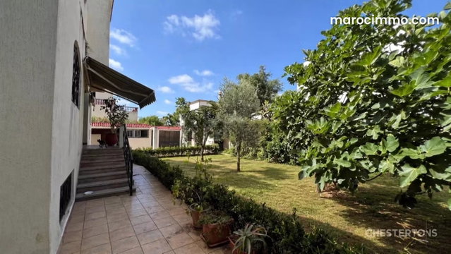 Villa with High Potential for Sale in Hay Riad, Ideal for Residential or Professional Use — 5