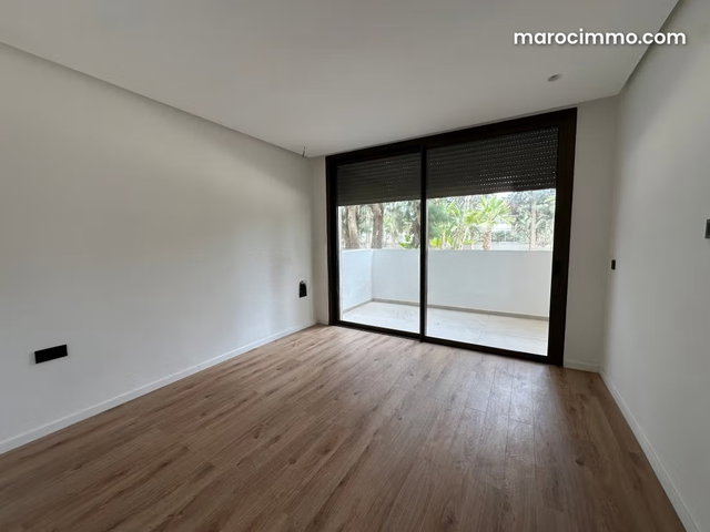 Luxurious Apartment for Rent in Souissi. 2 Beautiful Bedrooms. Concierge Service, Beautiful Pool — 2