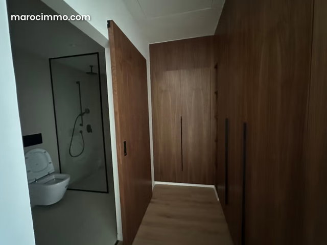 Luxurious Apartment for Rent in Souissi. 2 Beautiful Bedrooms. Concierge Service, Beautiful Pool — 3
