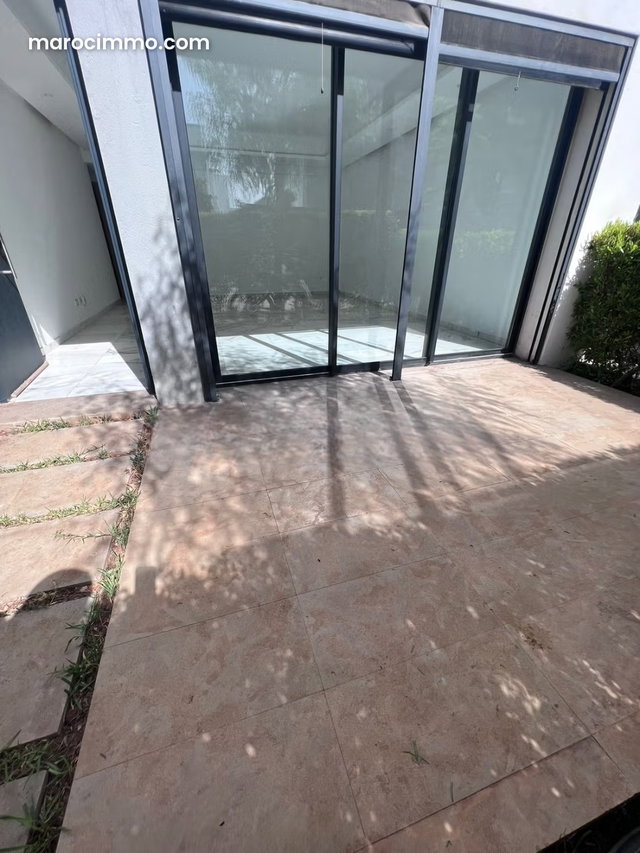 Appartement vide à Ville Verte, Bouskoura — 3