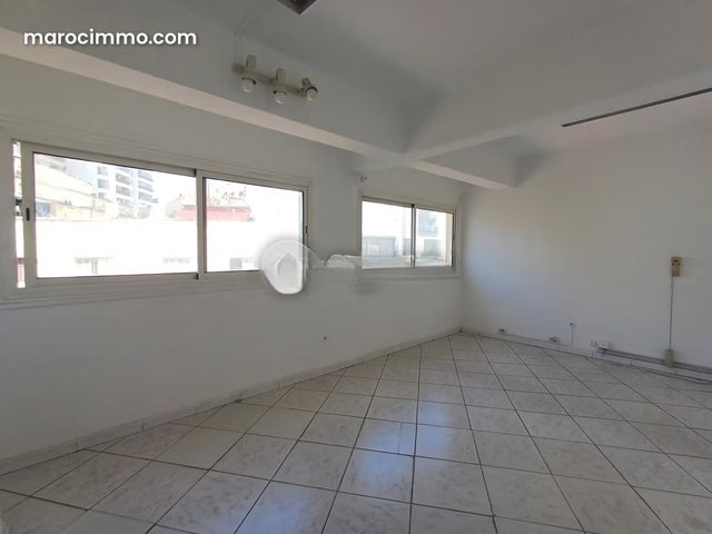 Immeuble à vendre 300 m² Moulay Youssef Casablanca — 5