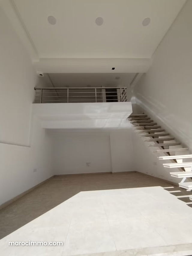 Local commercial à louer — Rabat
