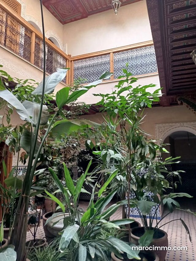 Très beau riad titre à vendre à Derb dabachi 6 chambres agréables — 2