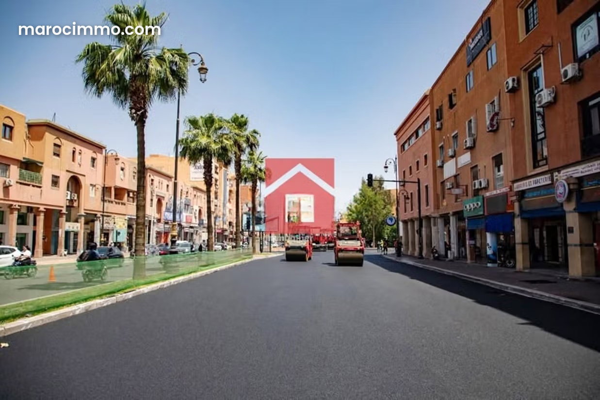 21 m² Commercial Unit with Mezzanine, Daoudiate, Marrakech — Marrakesh
