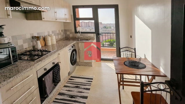 Appartement Chic avec Balcon et Piscine à Marrakech — 3