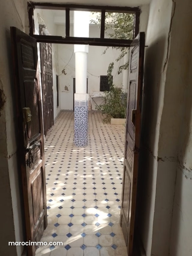 Vente d'un superbe riad à bab doukala 8 chambres agréables — 4