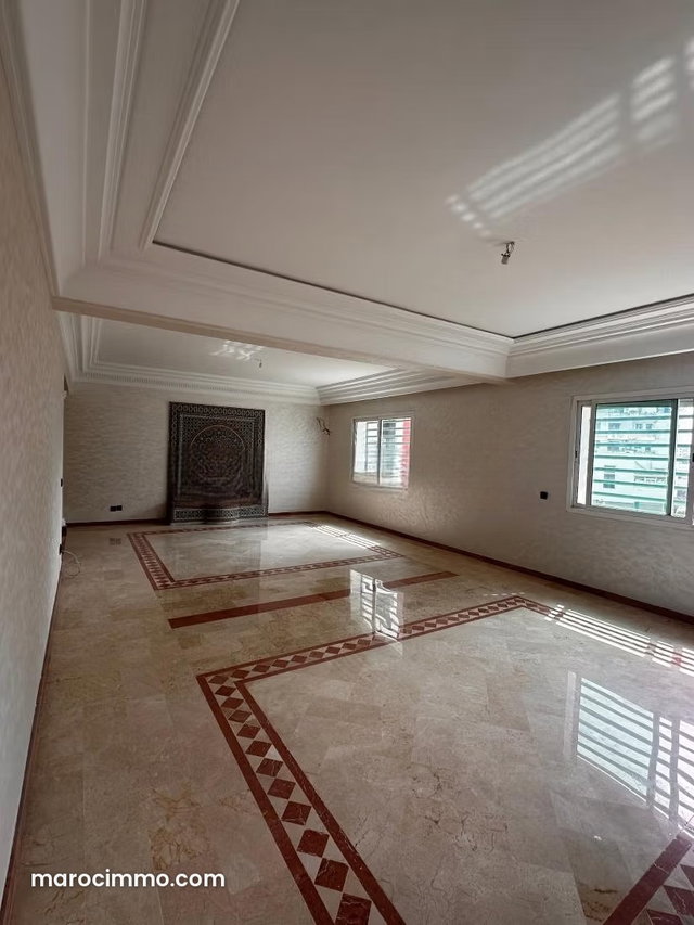 Exceptional 3-Bedroom Apartment for Rent in Palmier — 2