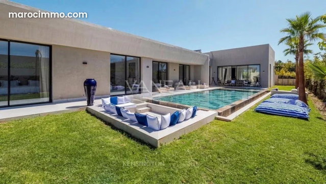 For Sale: Stunning Ground-Floor Villa on Route d’Amizmiz — 2