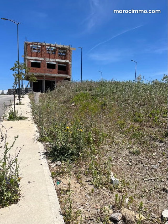 Terrain à vendre à Marjan. Superficie totale 240 m² — 4
