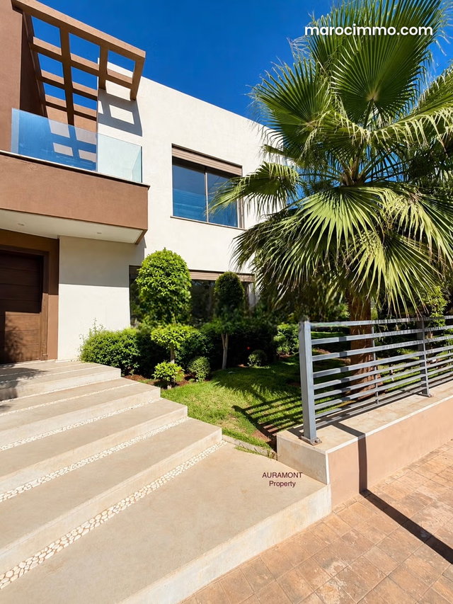 New villa facing the British School of Casablanca, Pool, Secure Residence 24/7, 4 bedrooms plus staff room — 2