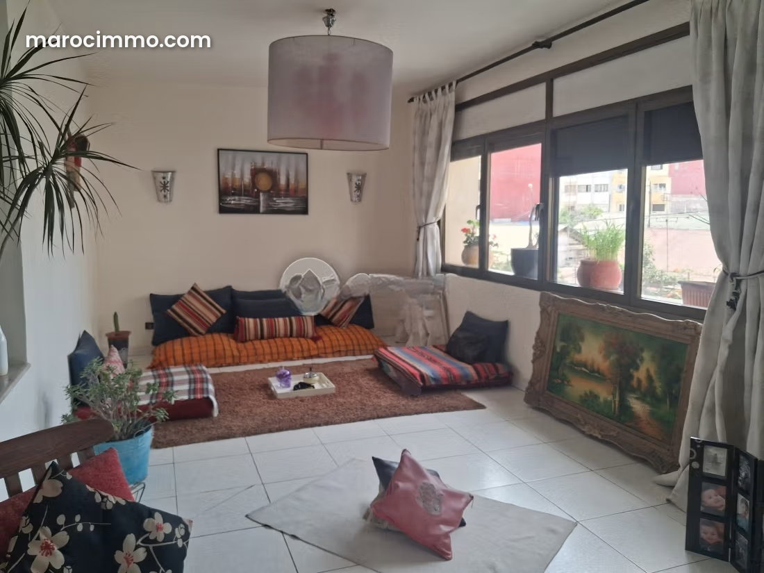 174 sqm apartment, 3 bedrooms with terrace, Bourgogne, Casablanca — Casablanca